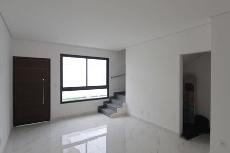 Sala de casa de condomínio à venda com 3 quartos, 140m² em Trevo, Belo Horizonte