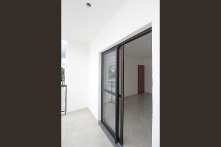 Casa de condomínio à venda com 140m², 3 quartos e 2 vagasVaranda da Suite