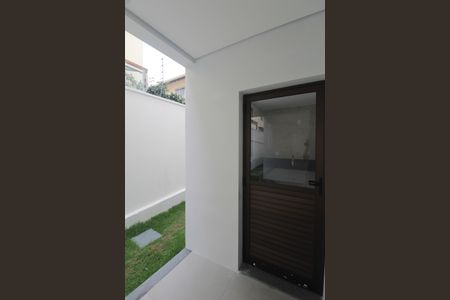 Casa de condomínio à venda com 140m², 3 quartos e 2 vagasÁrea de Serviço