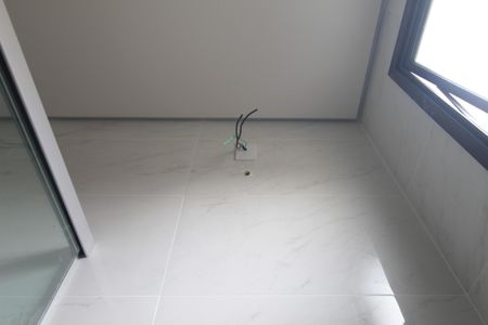 Casa de condomínio à venda com 140m², 3 quartos e 2 vagasBanheiro da Suite