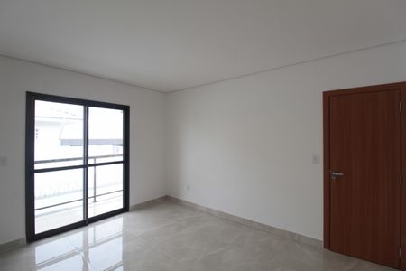 Casa de condomínio à venda com 140m², 3 quartos e 2 vagasSuite