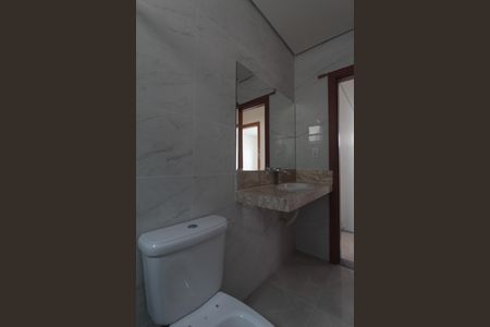 Casa de condomínio à venda com 140m², 3 quartos e 2 vagasBanheiro Social