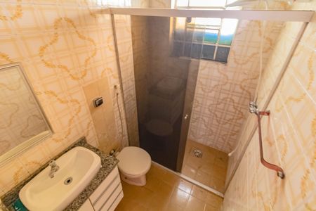 Casa à venda com 300m², 3 quartos e 4 vagas Casa à venda com 300m², 3 quartos e 4 vagasBanheiro Social