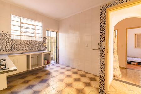 Casa à venda com 300m², 3 quartos e 4 vagas Casa à venda com 300m², 3 quartos e 4 vagasCozinha