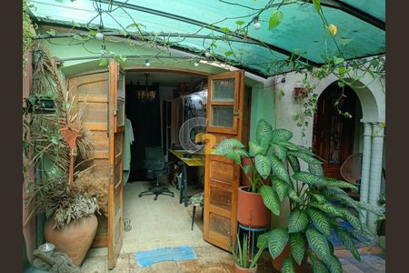 Casa à venda com 120m², 3 quartos e 1 vaga