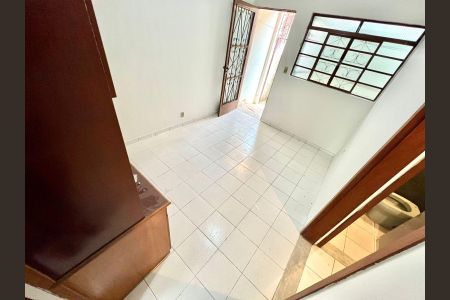 Sala de apartamento para alugar com 2 quartos, 50m² em Céu Azul, Belo Horizonte