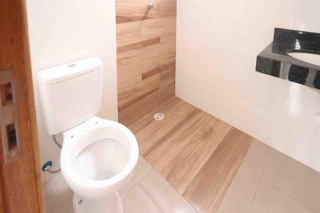 Apartamento para alugar com 69m², 2 quartos e sem vagaBanheiro