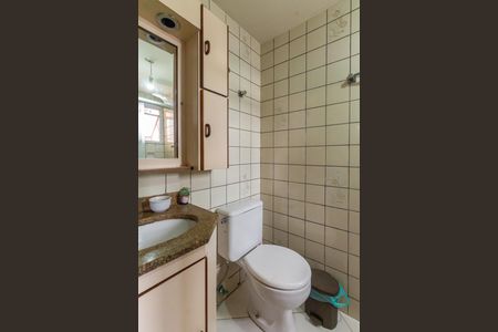 Apartamento à venda com 68m², 2 quartos e 1 vaga Apartamento à venda com 68m², 2 quartos e 1 vagaBanheiro Social