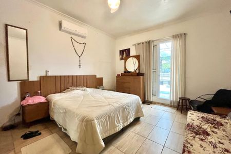 Casa à venda com 200m², 4 quartos e 2 vagasQuarto 1