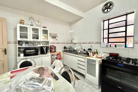 Casa à venda com 200m², 4 quartos e 2 vagasCozinha