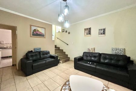 Sala de casa à venda com 4 quartos, 200m² em Planalto Paulista, São Paulo