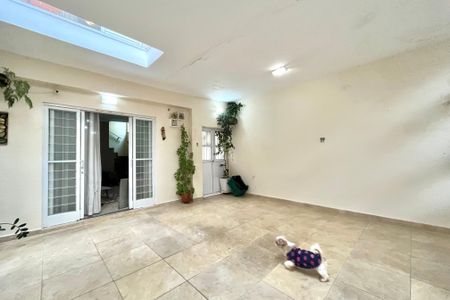 Casa à venda com 200m², 4 quartos e 2 vagasGaragem