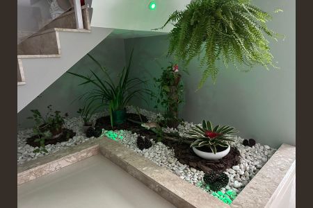 Sala de casa de condomínio à venda com 3 quartos, 350m² em Jacarepaguá, Rio de Janeiro