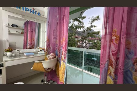 Casa de condomínio à venda com 350m², 3 quartos e 2 vagasSuíte 1