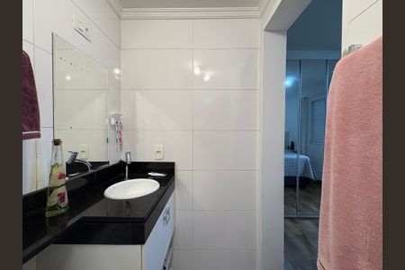 Apartamento à venda com 67m², 3 quartos e 1 vaga Apartamento à venda com 67m², 3 quartos e 1 vagaBanheiro da Suíte