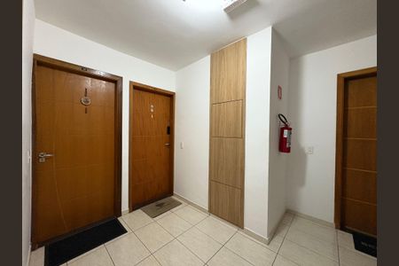 Apartamento à venda com 67m², 3 quartos e 1 vaga Apartamento à venda com 67m², 3 quartos e 1 vagaHall de entrada