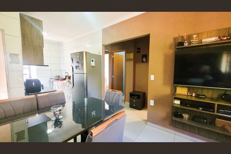 Sala de casa à venda com 3 quartos, 170m² em Parque São Quirino, Campinas