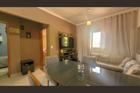 Sala de casa à venda com 3 quartos, 170m² em Parque São Quirino, Campinas