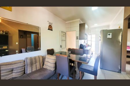 Sala de casa à venda com 3 quartos, 170m² em Parque São Quirino, Campinas