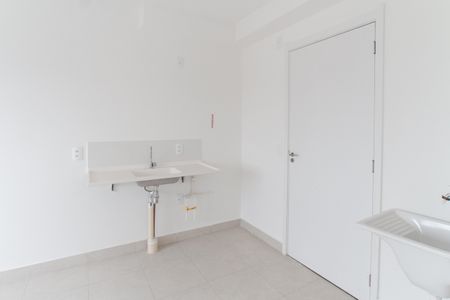 Apartamento para alugar com 32m², 2 quartos e sem vagaSala e Cozinha