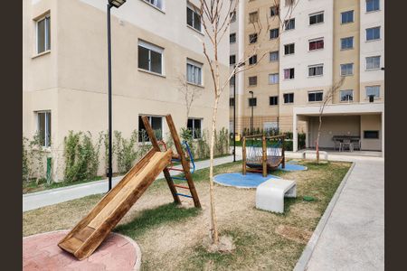 Apartamento para alugar com 32m², 2 quartos e sem vagaÁrea comum - Playground