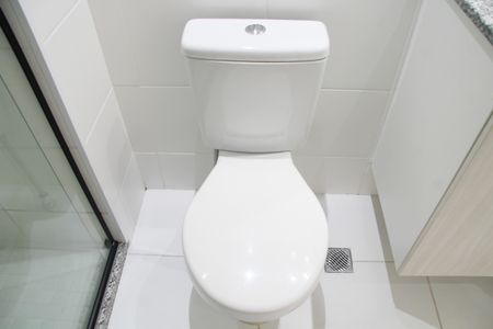 Apartamento à venda com 78m², 3 quartos e 2 vagasBanheiro Social