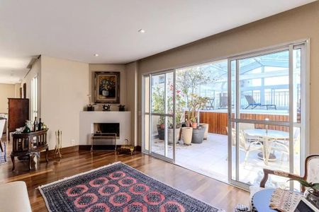 Apartamento à venda com 5 quartos, 658m² em Consolação, São Paulo