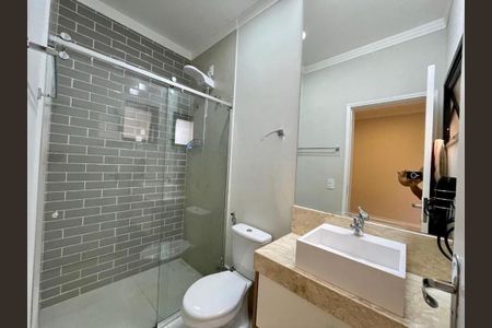 Casa à venda com 238m², 3 quartos e 4 vagas