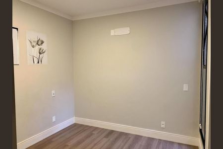 Casa à venda com 3 quartos, 238m² em Swiss Park, Campinas