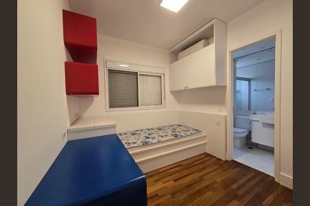 Apartamento à venda com 3 quartos, 157m² em Vila Nova Conceição, São Paulo