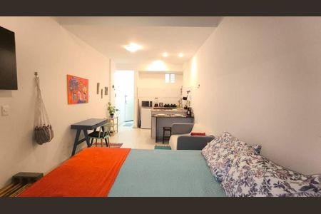 Apartamento à venda com 1 quarto, 30m² em Leme, Rio de Janeiro