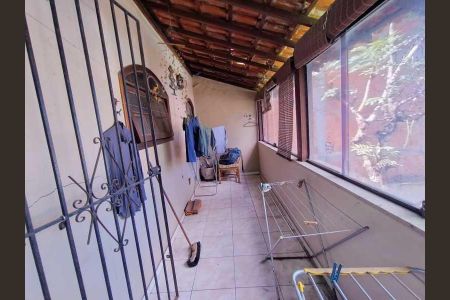 Casa de condomínio à venda com 338m², 6 quartos e 3 vagas