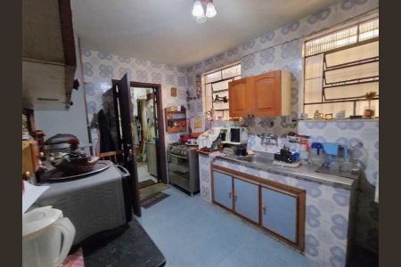 Casa de condomínio à venda com 338m², 6 quartos e 3 vagas