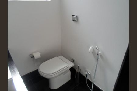 Casa à venda com 145m², 4 quartos e 2 vagas