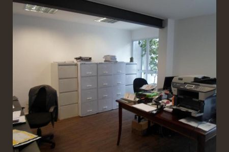 Casa à venda com 4 quartos, 145m² em Brooklin, São Paulo