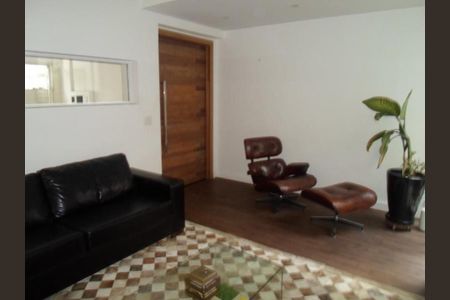 Casa à venda com 4 quartos, 145m² em Brooklin, São Paulo