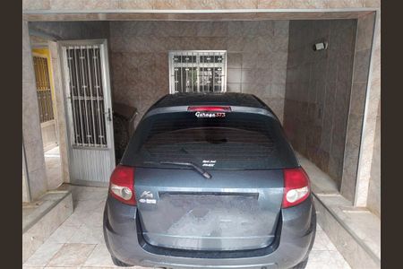 Casa à venda com 102m², 4 quartos e 1 vaga