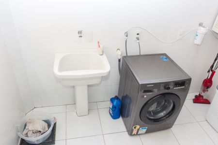 Casa de condomínio à venda com 258m², 4 quartos e 4 vagasÁrea de Serviço