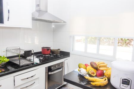 Casa de condomínio à venda com 258m², 4 quartos e 4 vagasCozinha