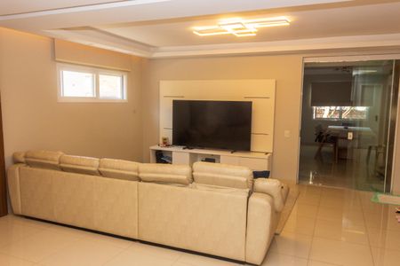 Sala de casa de condomínio à venda com 4 quartos, 258m² em Jardim Prudência, São Paulo