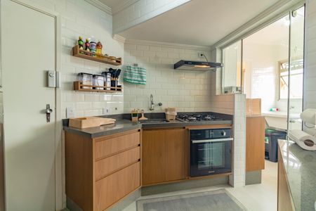 Apartamento à venda com 60m², 2 quartos e 1 vaga Apartamento à venda com 60m², 2 quartos e 1 vagaCozinha