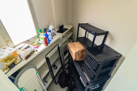 Apartamento à venda com 60m², 2 quartos e 1 vaga Apartamento à venda com 60m², 2 quartos e 1 vagaQuarto de Serviço