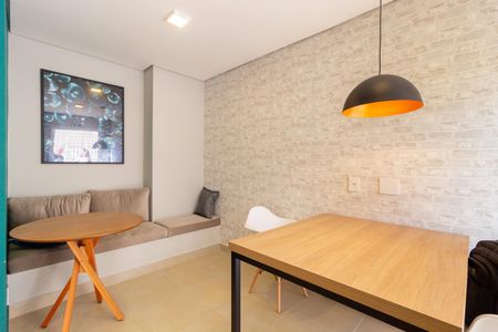 Apartamento para alugar com 32m², 2 quartos e sem vagaCoworking