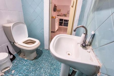 Casa para alugar com 92m², 2 quartos e sem vaga Casa para alugar com 92m², 2 quartos e sem vagaBanheiro