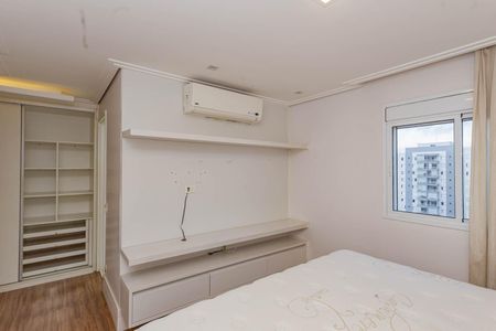 Apartamento à venda com 140m², 3 quartos e 2 vagasSuíte 3