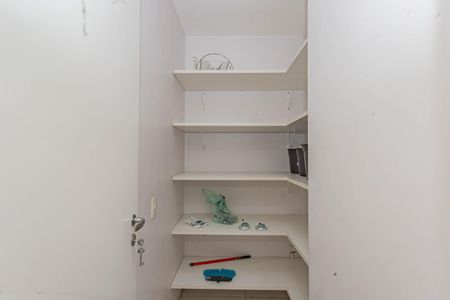 Apartamento à venda com 140m², 3 quartos e 2 vagasQuarto de Serviço