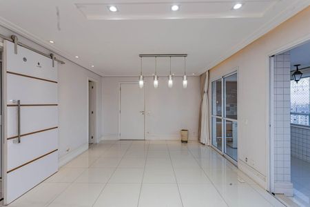Apartamento à venda com 140m², 3 quartos e 2 vagasSala