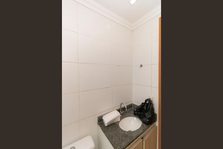 Apartamento para alugar com 47m², 2 quartos e 1 vaga Apartamento para alugar com 47m², 2 quartos e 1 vagaBanheiro