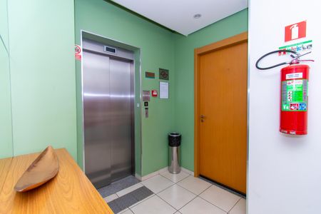 Apartamento para alugar com 47m², 2 quartos e 1 vaga Apartamento para alugar com 47m², 2 quartos e 1 vagaÁrea Comum - Hall Social