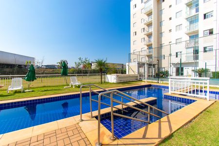 Apartamento para alugar com 47m², 2 quartos e 1 vaga Apartamento para alugar com 47m², 2 quartos e 1 vagaÁrea Comum - Piscina